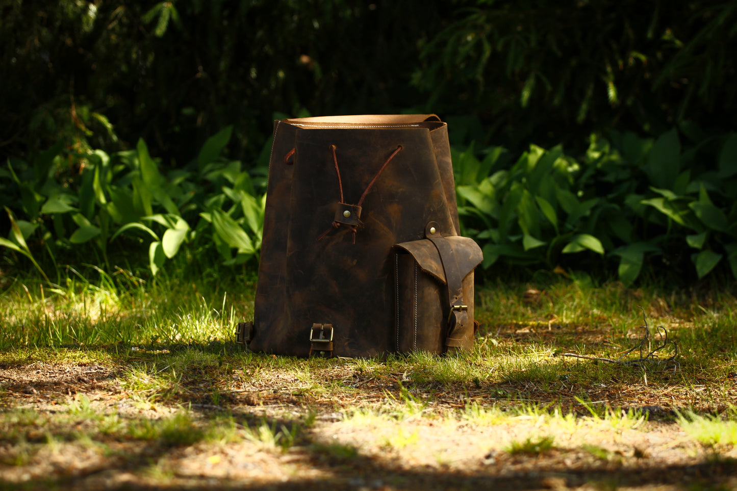 "Asymetric" Leder Rucksack, Dunkelbraun