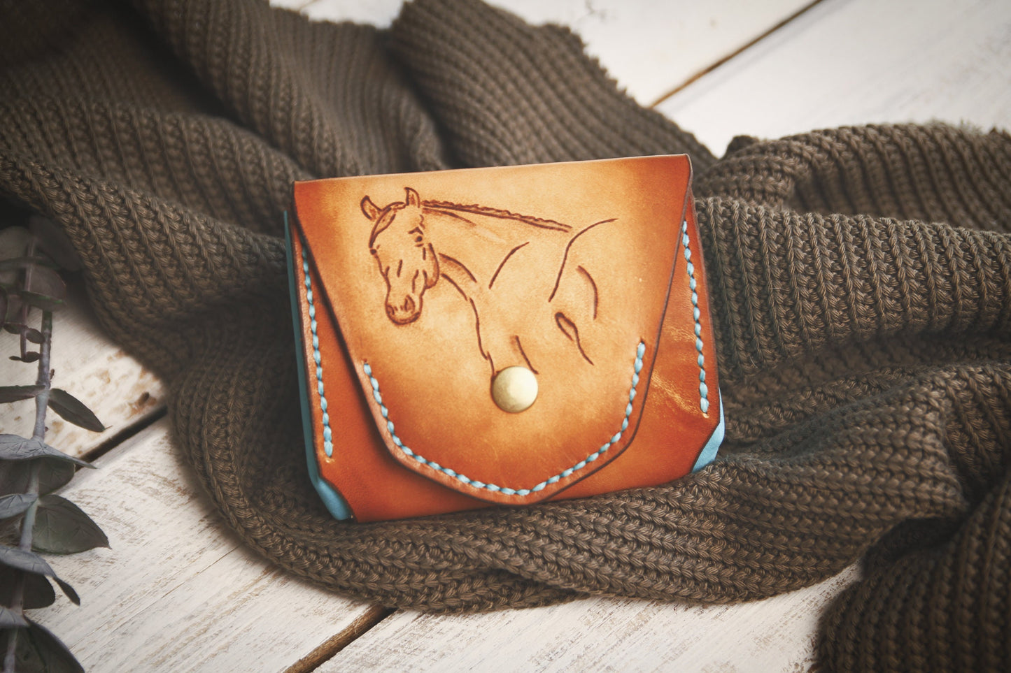 Handmade wallet with horse design - women's wallet - gift for horse lovers - horse wallet - women's wallet